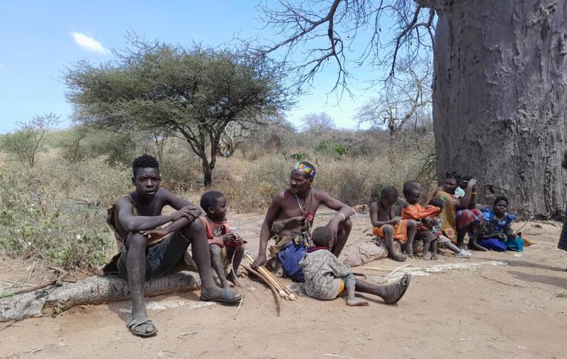  Miljardairs zetten jagers-verzamelaars in voor CO₂-compensatie