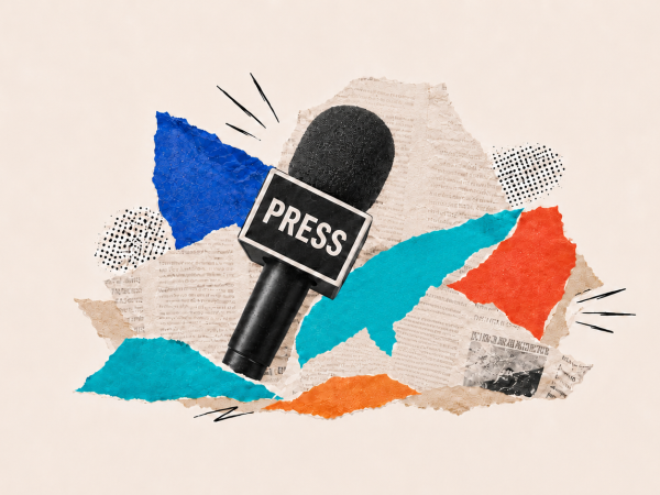 Microfoon met het woord Press er op bedrukt