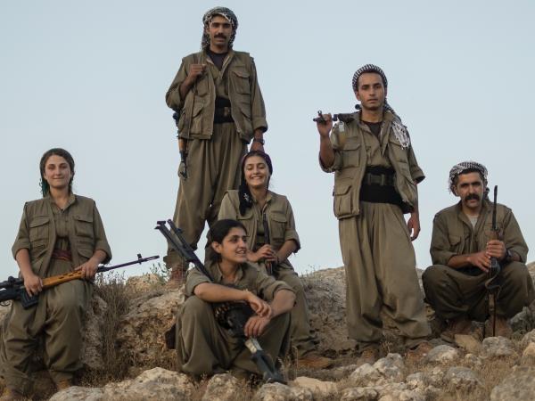 Geen vrienden behalve de bergen